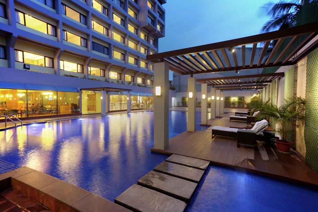 Dolphin Hotel Visakhapatnam Buitenkant foto