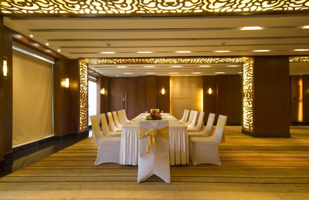 Dolphin Hotel Visakhapatnam Buitenkant foto