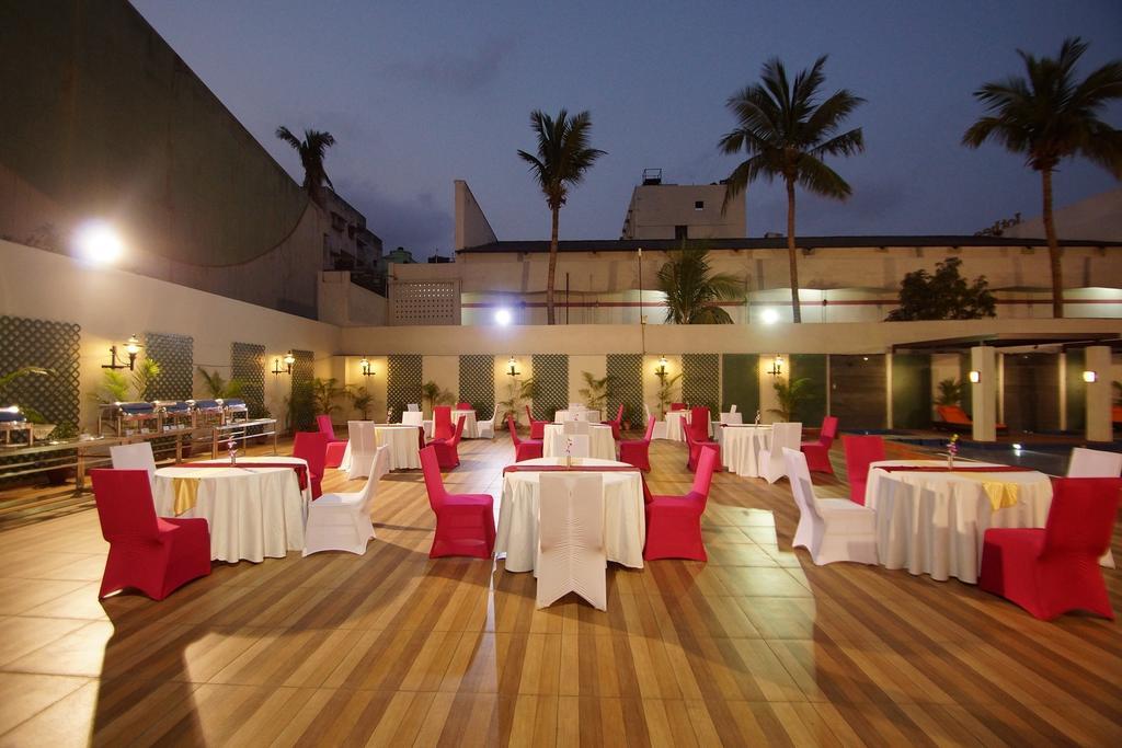 Dolphin Hotel Visakhapatnam Buitenkant foto