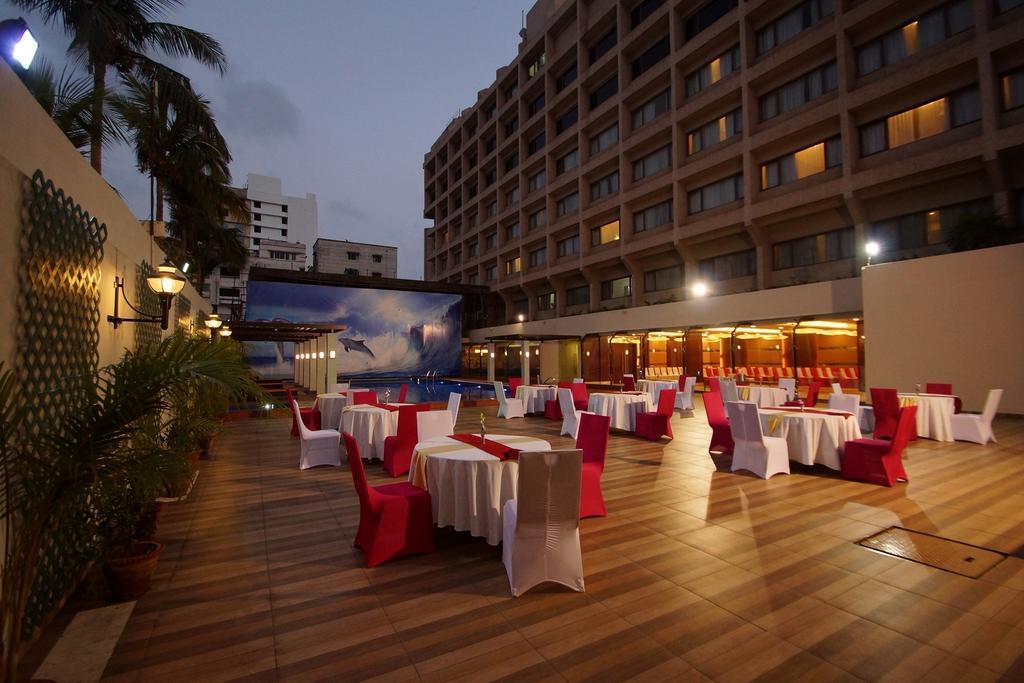 Dolphin Hotel Visakhapatnam Buitenkant foto