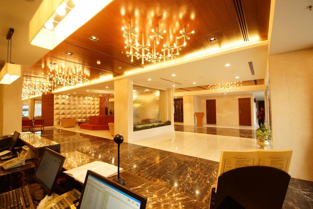 Dolphin Hotel Visakhapatnam Buitenkant foto